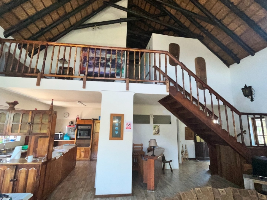 6 Bedroom Property for Sale in Ferreira Town Eastern Cape